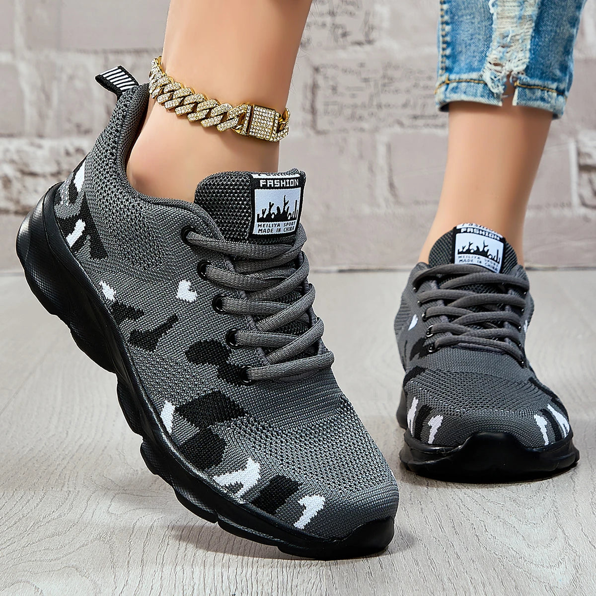 Women's running shoes, lightweight mesh fabric, breathable, casual and comfortable flat soft tennis shoes, sports shoes