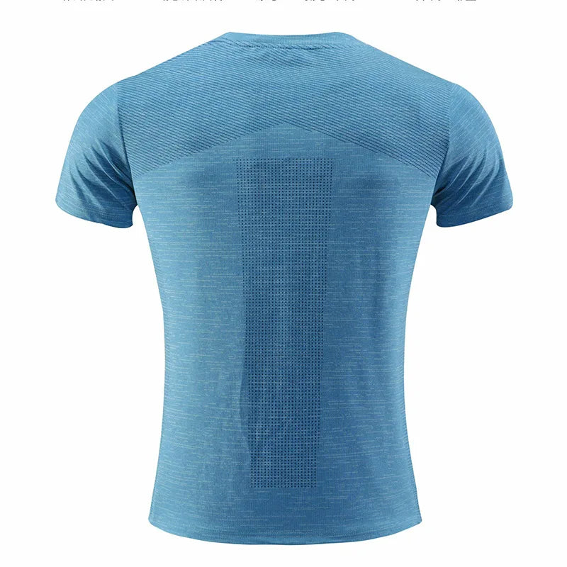 2025 Summer Running T-Shirts for Men High Quality Oversize Tees Breathable Fabric Basketball Soccer Workouts All Day Comfort