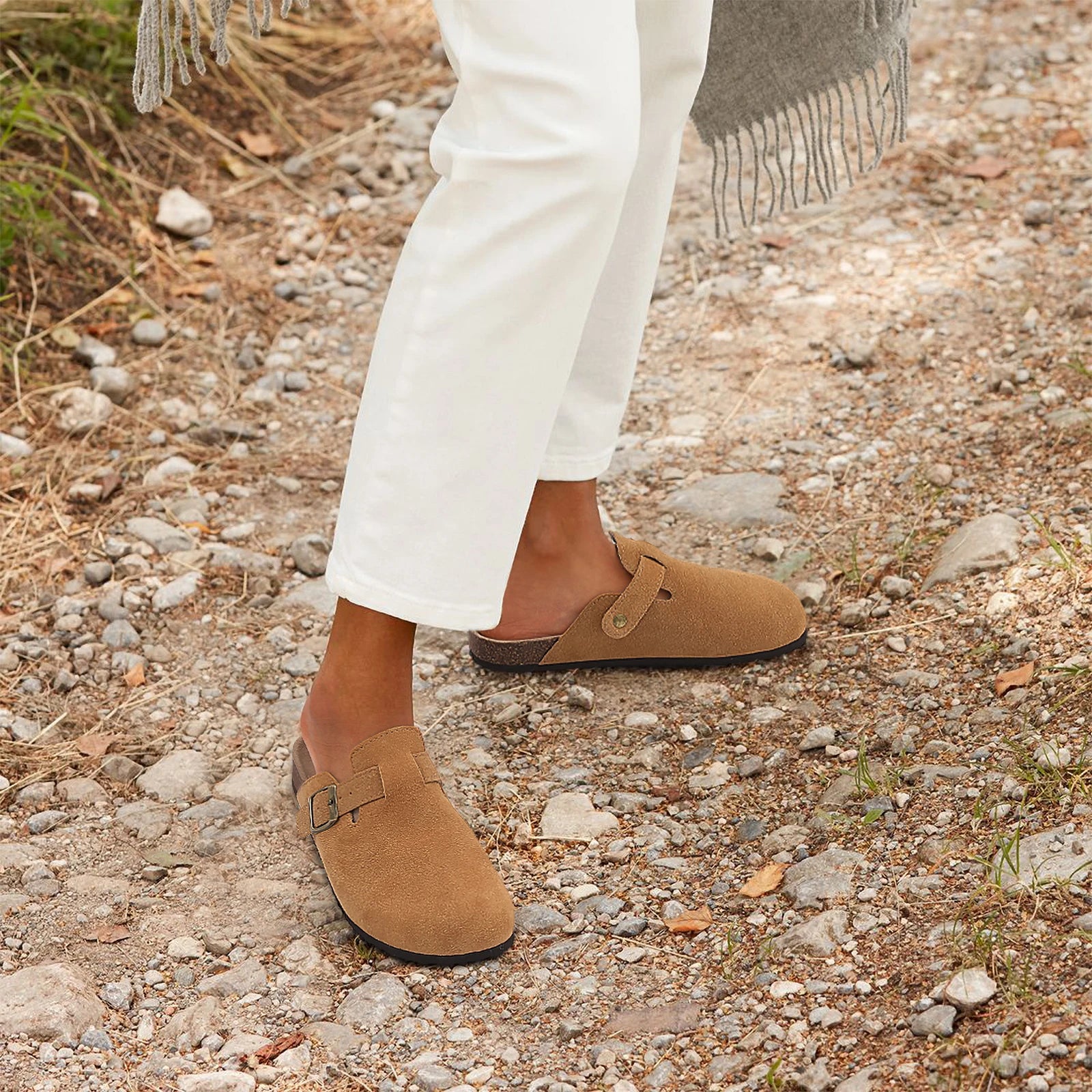 Fashion Women's Suede Mules Slippers Men Clogs Cork Insole Sandals With Arch Support Outdoor Beach Slides Home Shoes