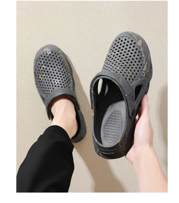 Men Summer Slippers thick Sole Mens clogs Sandals Hollow Breathable Flip Flops sandals Shoes Fashion Beach Slippers