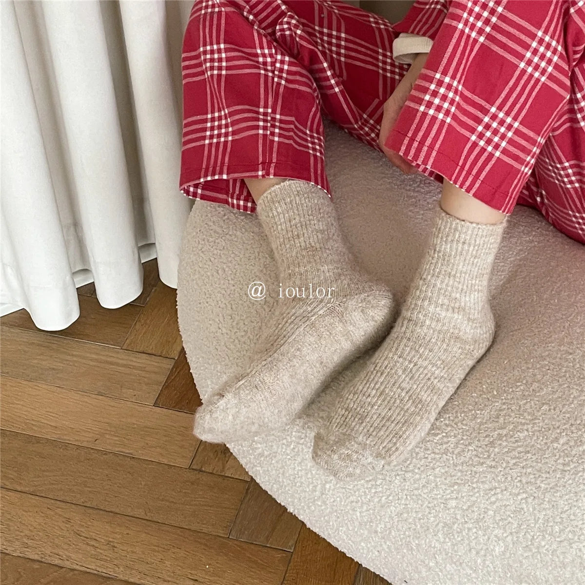 Autumn Winter Thermal Women Socks 9% Wool Cashmere Thicken Warm Long Socks Japanese Style Knitting Harajuku Homewear Crew Socks