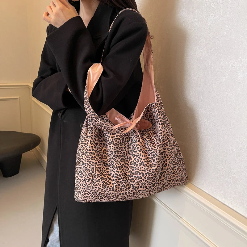 Shoulder Bag for Women Leopard Print Purse and Handbag Nylon with Interior Pocket Large Slouchy Hobo Bag Work Travel Bag