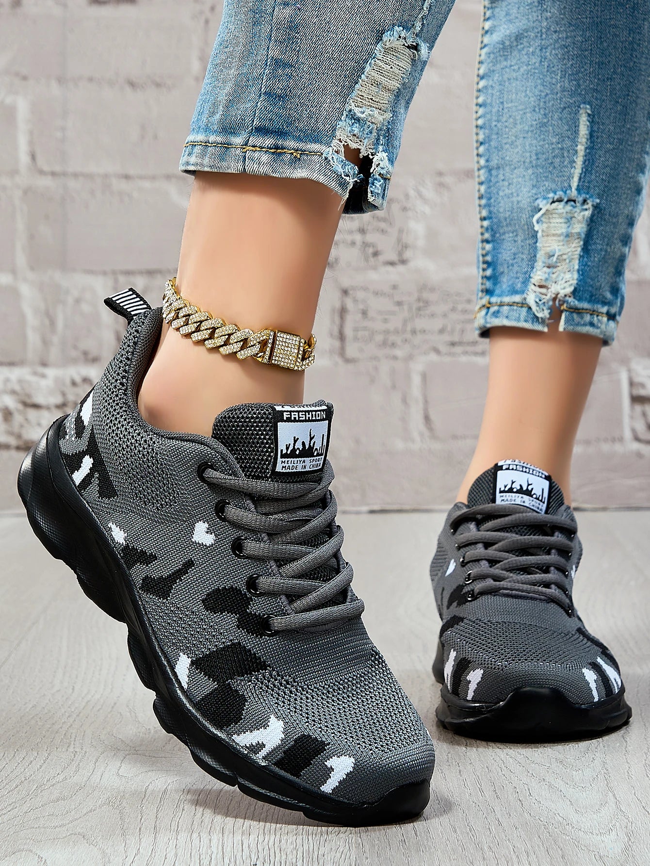 Women's running shoes, lightweight mesh fabric, breathable, casual and comfortable flat soft tennis shoes, sports shoes