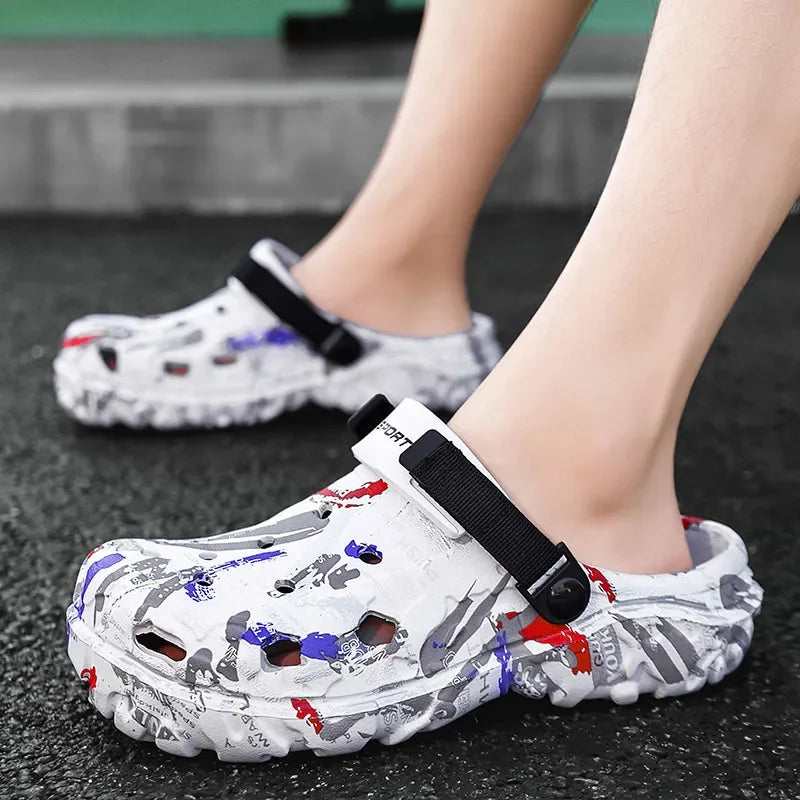 Plus Size 47 Summer Men Sandals Clogs Outdoor Garden Clogs Hole Shoes Male Casual Shoes Water Shoes Comfort Home Soft Slippers