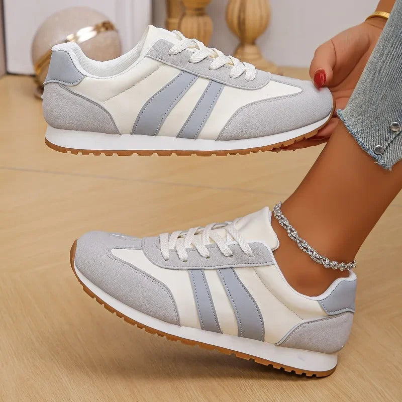 Women's Casual Lightweight Breathable Sport Shoes 2025 Spring Autumn New All-match Running Sneakers Zapatos De Mujer Tenis Jeans