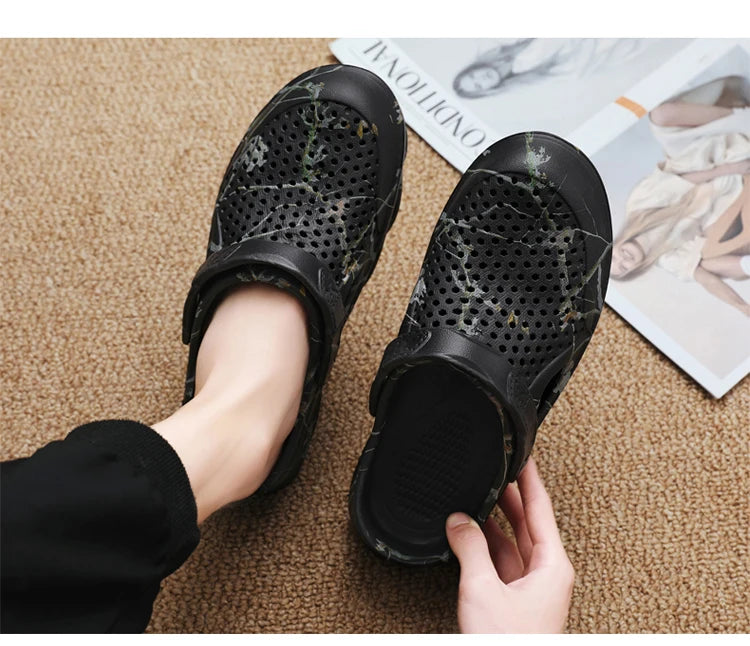 Men Summer Slippers thick Sole Mens clogs Sandals Hollow Breathable Flip Flops sandals Shoes Fashion Beach Slippers