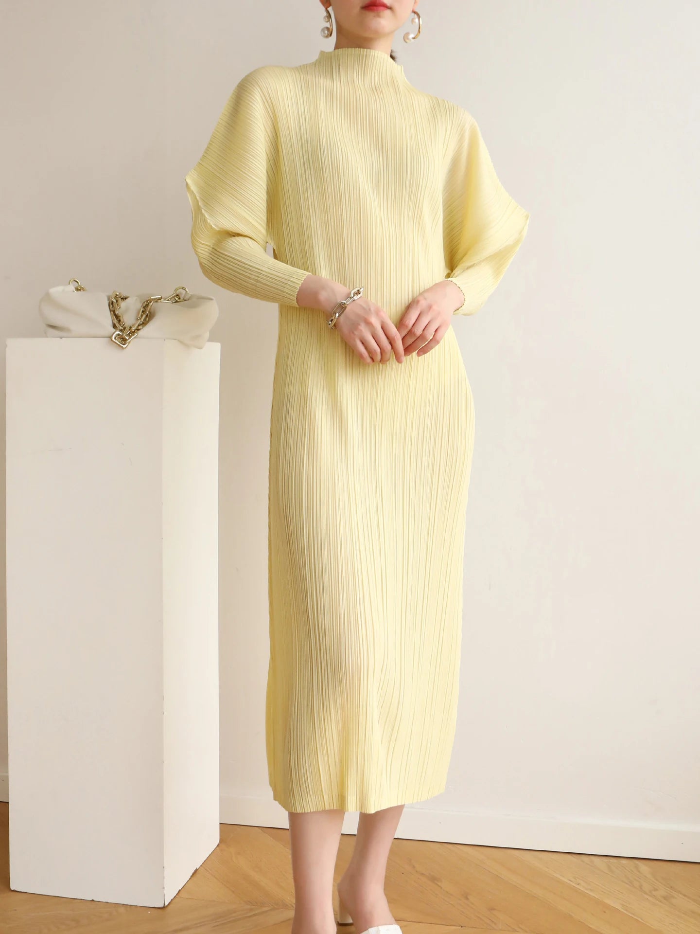 Miyake Pleats Batwing Sleeve Pleated Long Dress Korean High Fashion Causal Elegant Women Designer Clothing