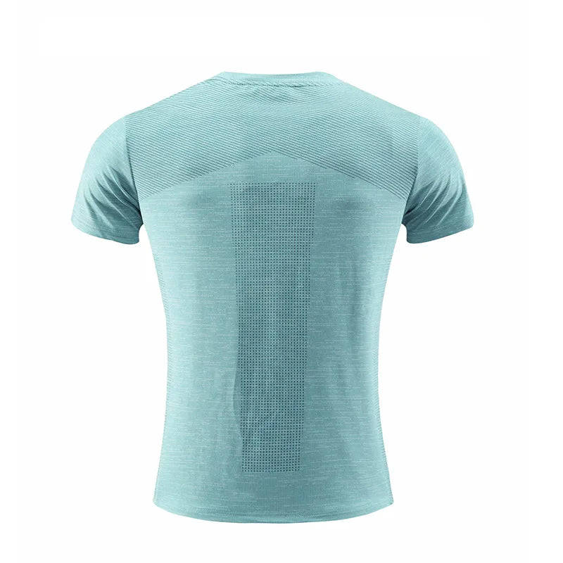 2025 Summer Running T-Shirts for Men High Quality Oversize Tees Breathable Fabric Basketball Soccer Workouts All Day Comfort
