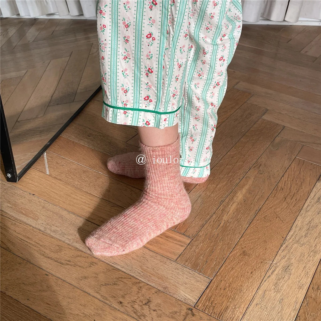 Autumn Winter Thermal Women Socks 9% Wool Cashmere Thicken Warm Long Socks Japanese Style Knitting Harajuku Homewear Crew Socks