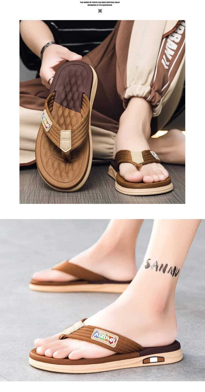 The 2025 new flip-flops for men are suitable for summer outdoor wear. They are anti-slip beach soft-soled flip-flops for men, wh