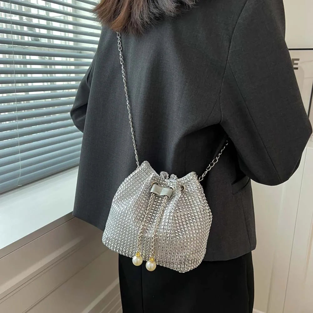 Women Rhinestone Shoulder Bag Summer Shiny Diamonds Chain Crossbody Messenger Bag Fashion Female Pearl Bucket Handbags Purse