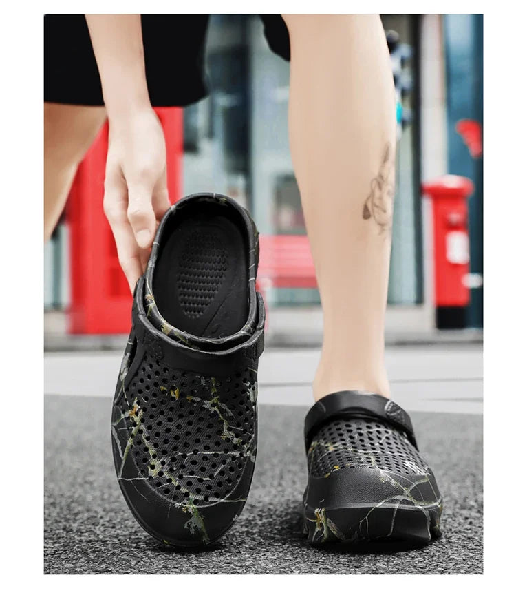 Men Summer Slippers thick Sole Mens clogs Sandals Hollow Breathable Flip Flops sandals Shoes Fashion Beach Slippers