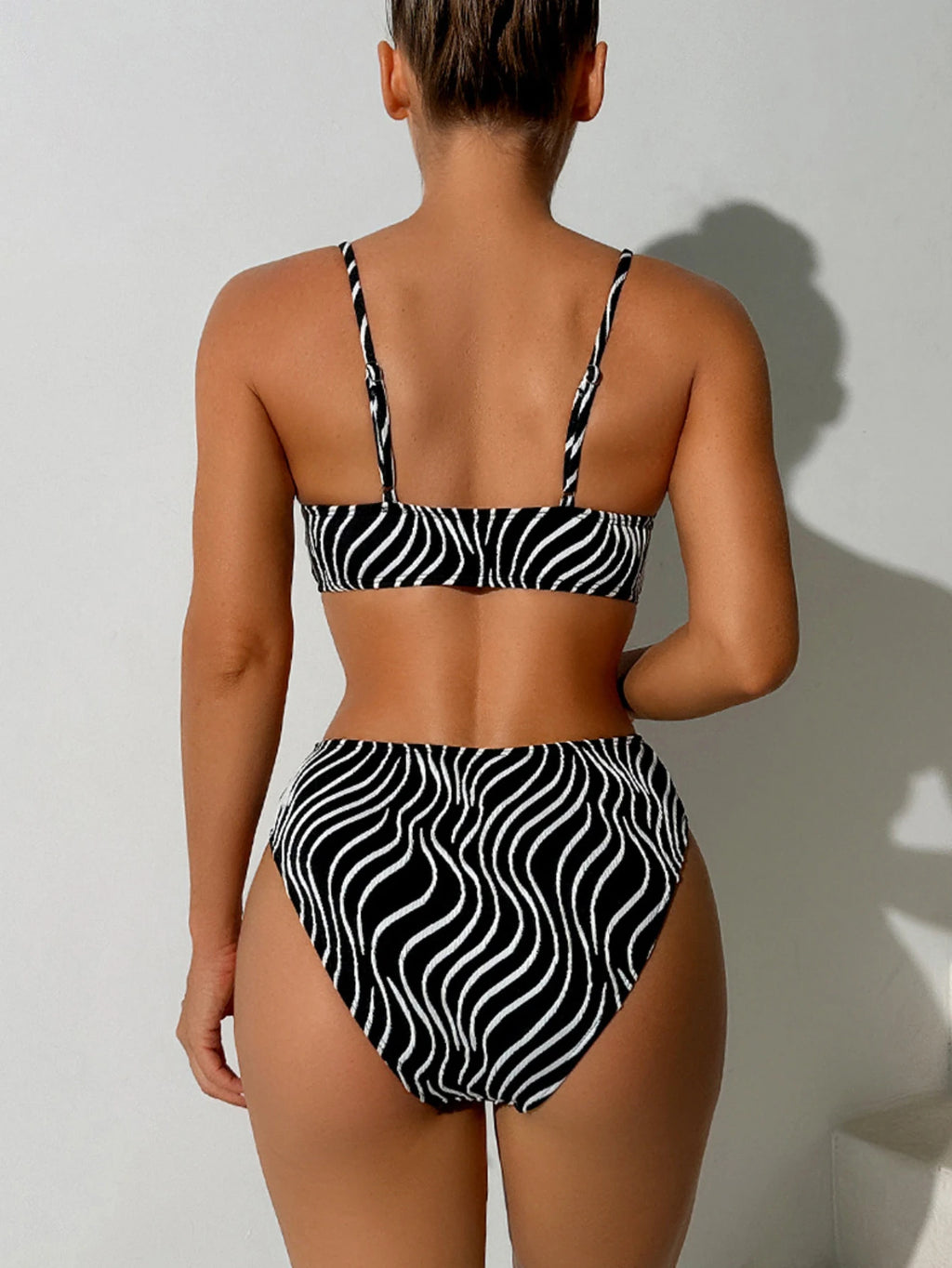 2025 New Women's Bikini Set Stripe Print 2 Pice Swimsuit Drawstring Lace-up V Neck Suspender Backless Beach Vacation Swimwear
