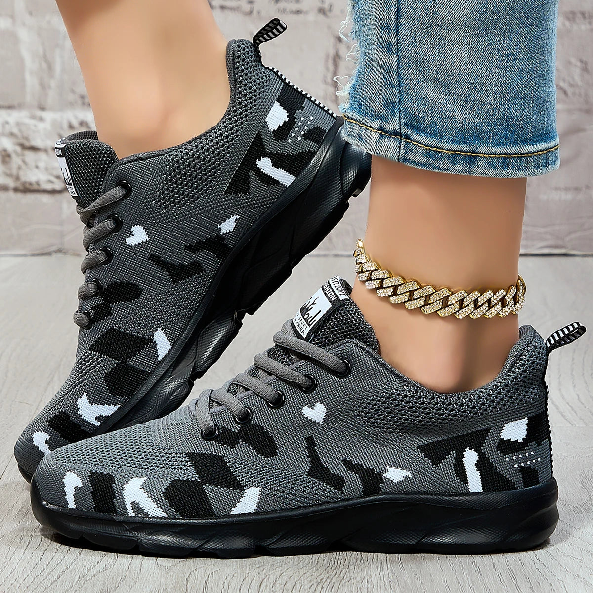 Women's running shoes, lightweight mesh fabric, breathable, casual and comfortable flat soft tennis shoes, sports shoes