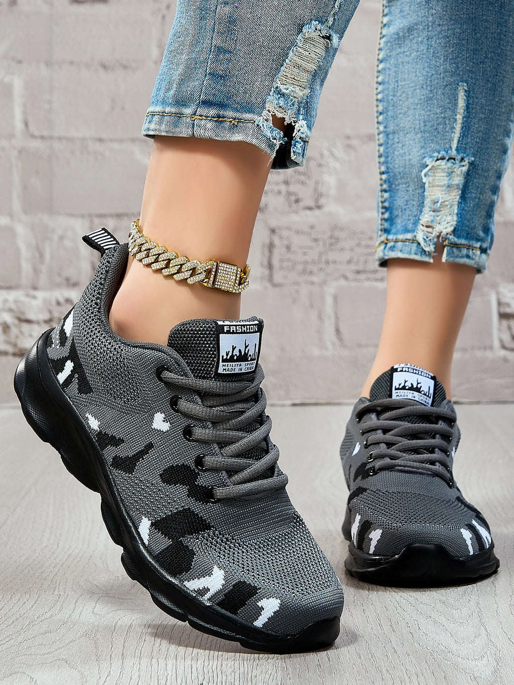 Women's running shoes, lightweight mesh fabric, breathable, casual and comfortable flat soft tennis shoes, sports shoes