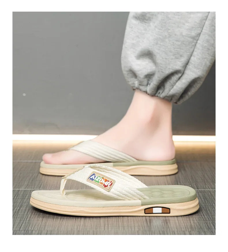 The 2025 new flip-flops for men are suitable for summer outdoor wear. They are anti-slip beach soft-soled flip-flops for men, wh