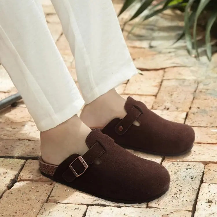 Comwarm Fashion Men's Suede Mules Slippers New Women Clogs Cork Insole Sandals With Arch Support Outdoor Beach Slides Home Shoes