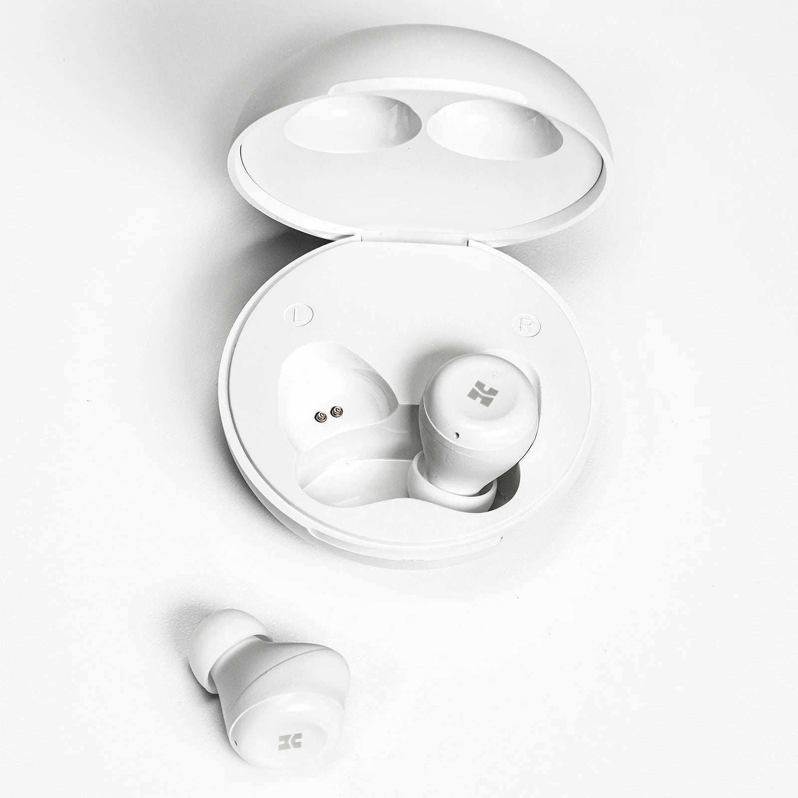 HIFIMAN TWS450 True Wireless Stereo Headset with Environmental Noise Cancellation & Audiophile-grade Dynamic Driver