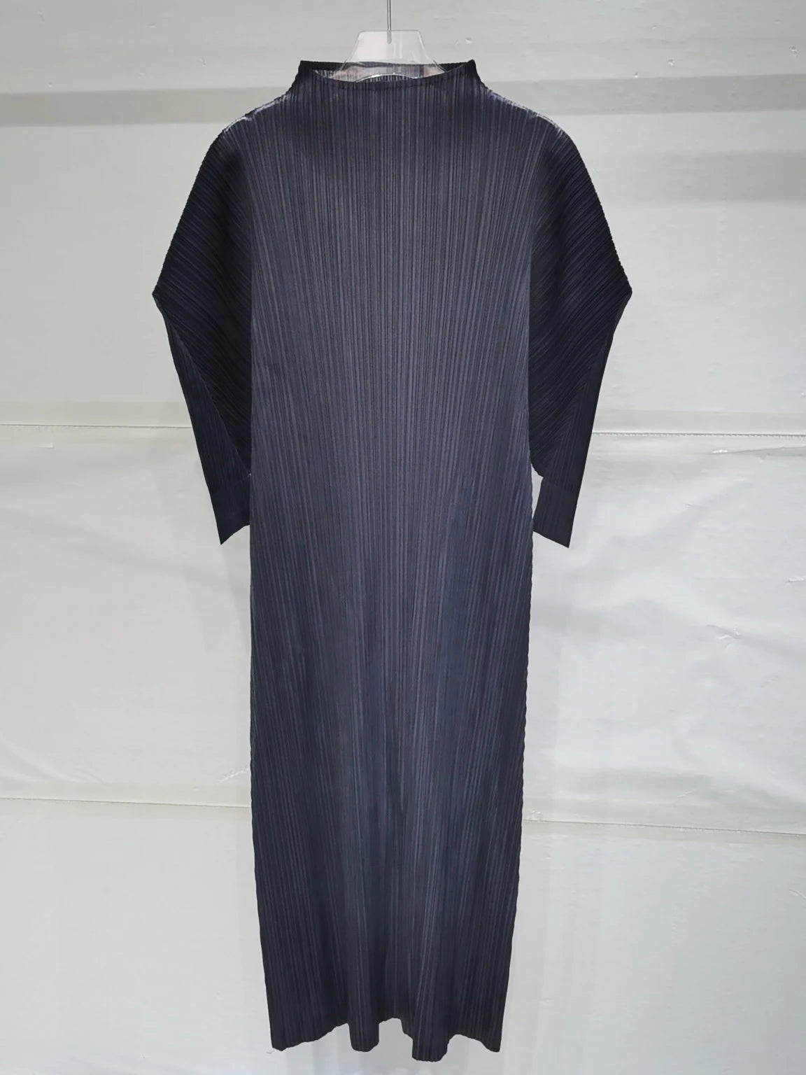 Miyake Pleats Batwing Sleeve Pleated Long Dress Korean High Fashion Causal Elegant Women Designer Clothing