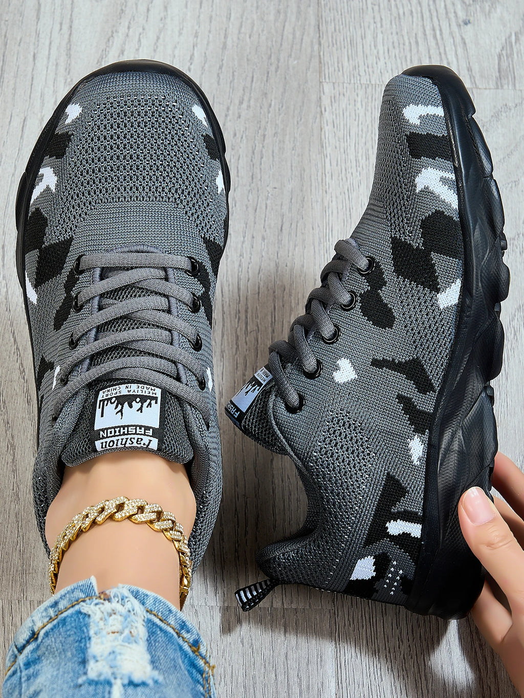 Women's running shoes, lightweight mesh fabric, breathable, casual and comfortable flat soft tennis shoes, sports shoes